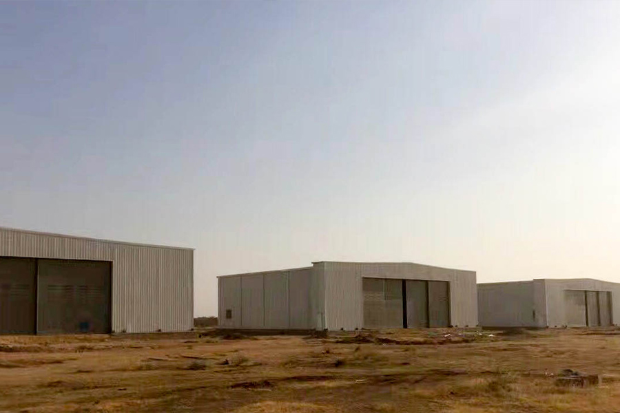 Aircraft hangar in Niger4