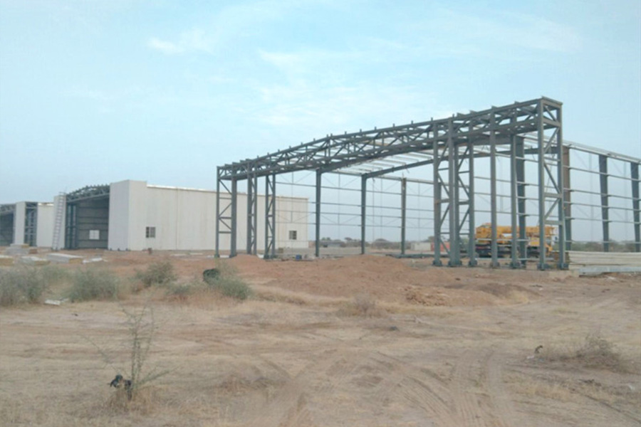 Aircraft hangar in Niger8